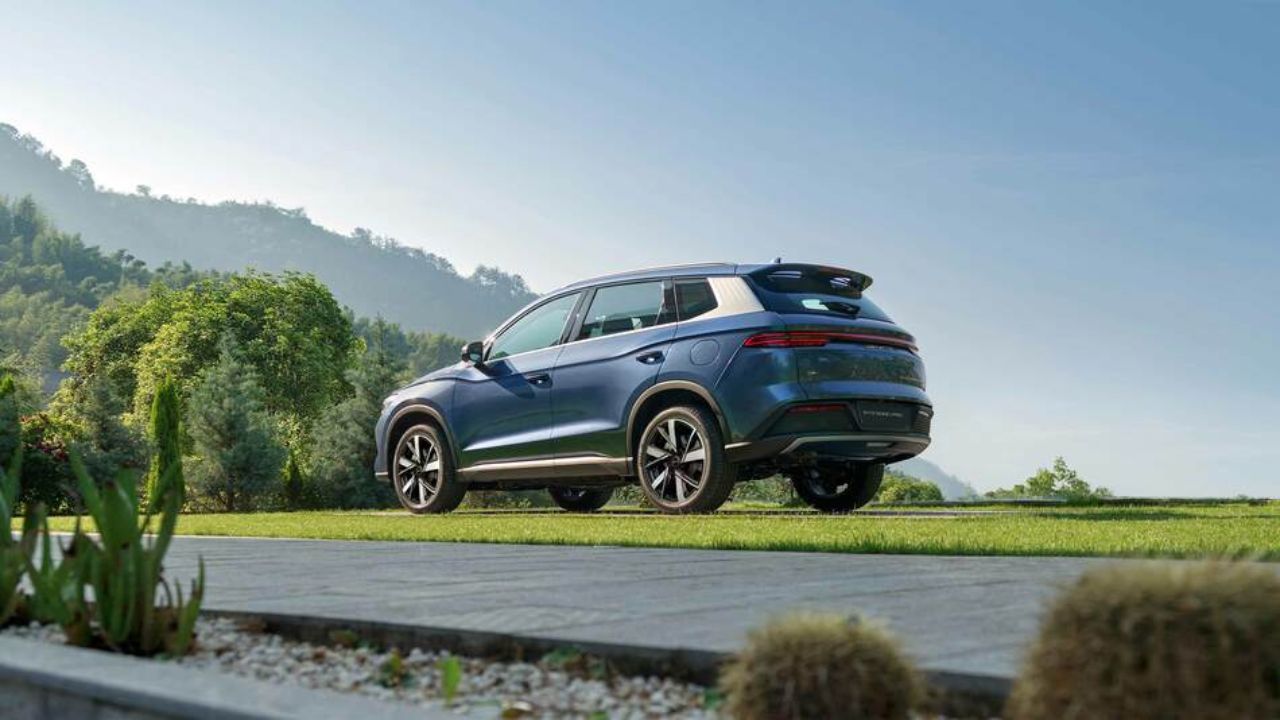 BYD Song Pro GS 2026 Explica ProconV L8, ADAS, Batería Y Consumo Real En El Uso Diario, Con Enfoque En Eficiencia Del Híbrido Plug-In.