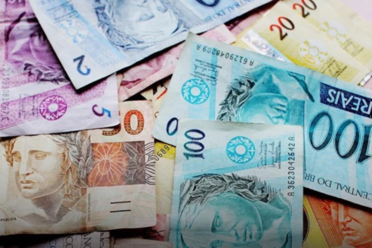 Após 30 anos, Banco Central dá início ao “fim” das cédulas de R$ 2 a R$ 100 no sistema bancário