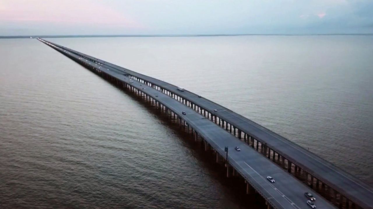 Conozca los mayores puentes del mundo, puentes más largos de Estados Unidos y puentes en Estados Unidos como grandes obras de ingeniería de la ingeniería americana.