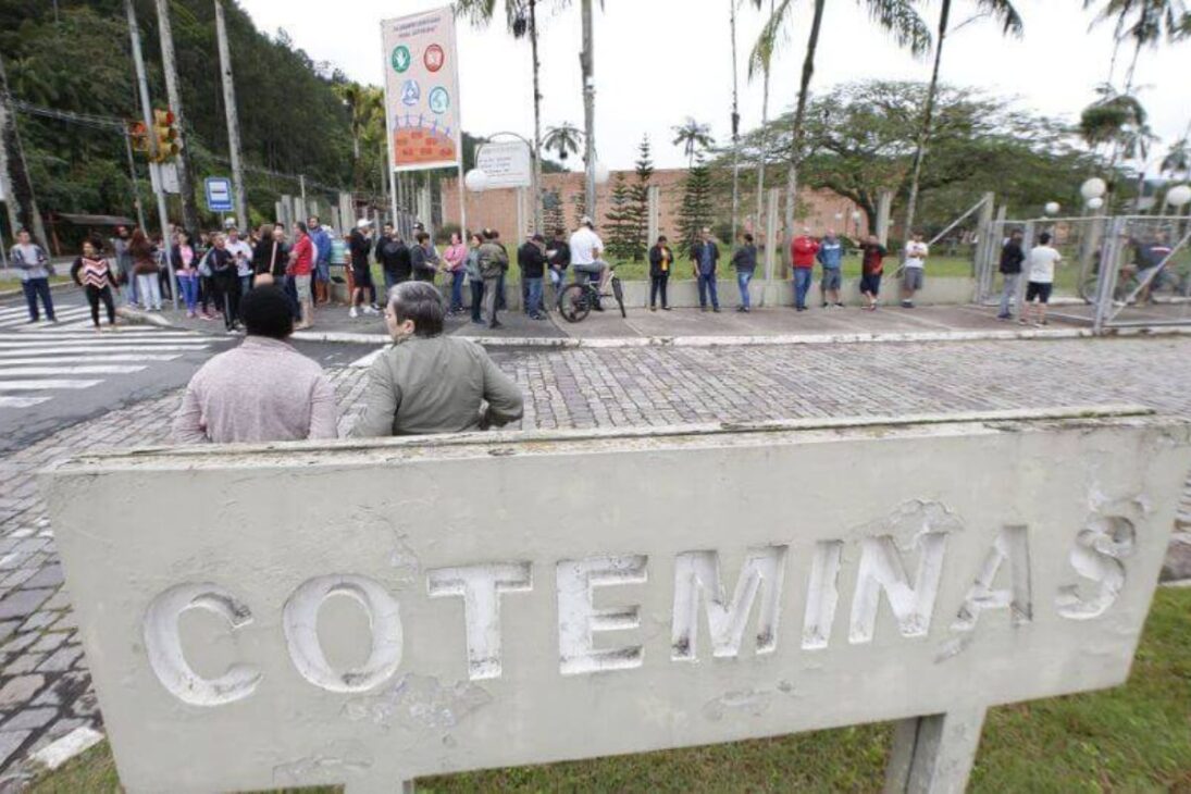 Entiende cómo la gigante global Coteminas, ícono del sector textil y de cama, mesa y baño, entró en recuperación judicial presionada por productos importados.