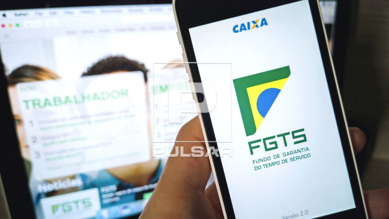 Governo federal libera saque do FGTS para trabalhador do saque-aniversário demitido desde 2020. Saque começa em dezembro.