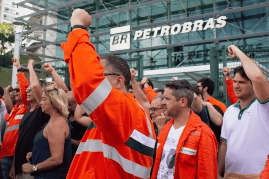 La huelga en Petrobras genera paralización por tiempo indefinido, con reajuste del 5,66 por ciento, jubilados y pensionistas y fondo de pensión bajo presión.