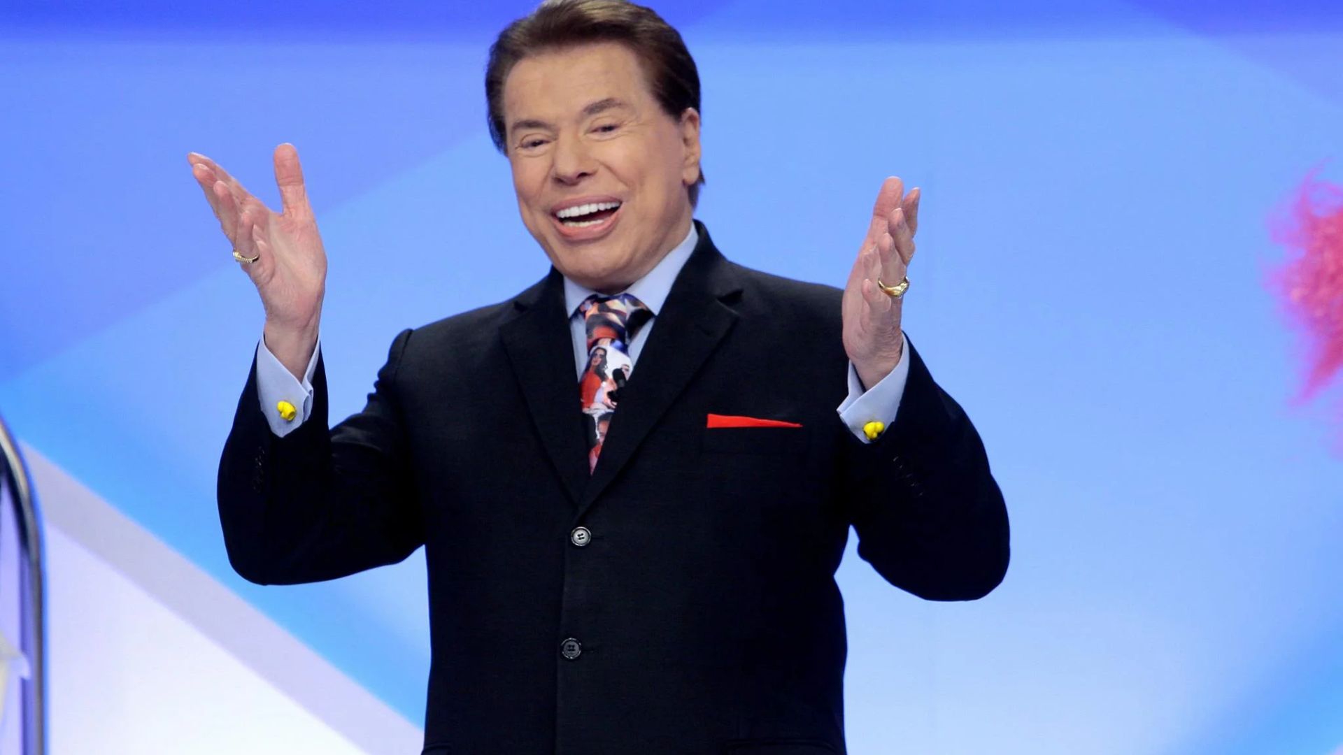 Disputa pela herança de Silvio Santos envolve R$ 6,4 bilhões, valores no exterior e perícia que definirá cobrança de imposto sobre o patrimônio.