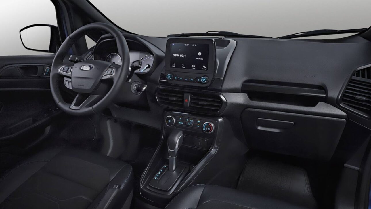 EcoSport usado en la franja de R$ 35 mil mantiene consumo cercano a 10 km/l y sigue como opción accesible entre los SUVs compactos en Brasil.