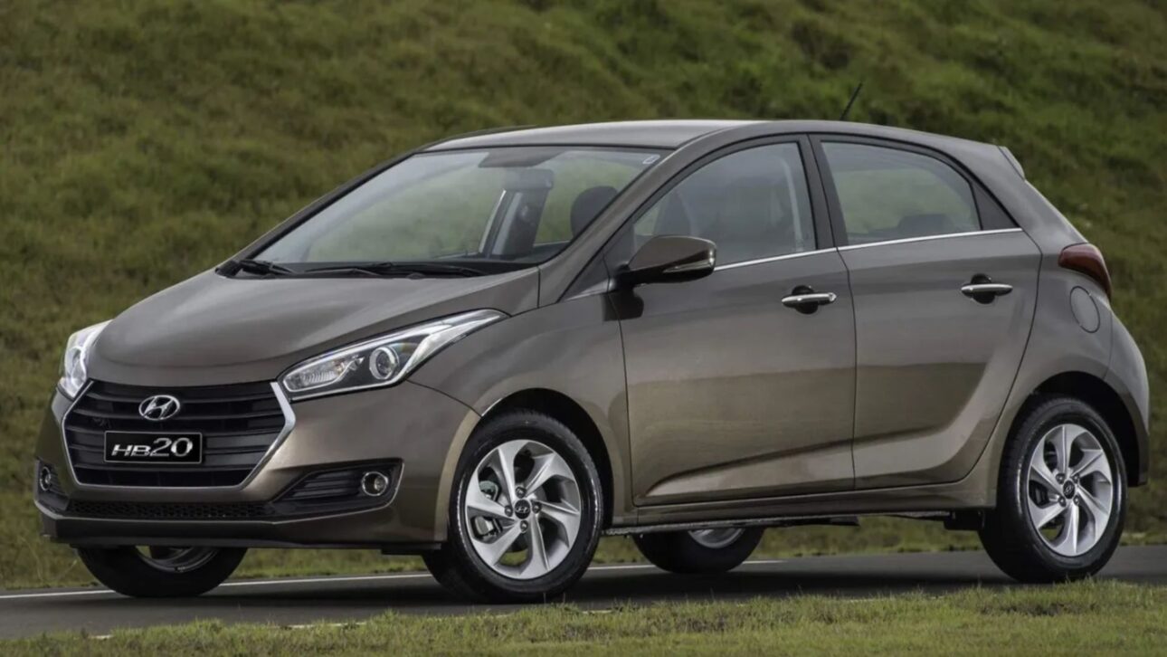 Hyundai HB20 automático de 2014 a 2016 se destaca en el mercado de usados por desempeño, buen consumo, mantenimiento accesible y óptimo costo-beneficio.