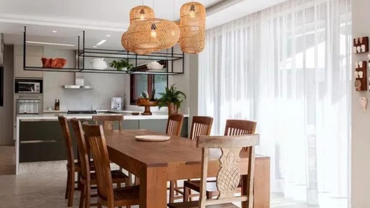 Residencia De Ivete Sangalo En Praia Do Forte Reúne Arquitectura Integrada, Mármol Baiano Y Escenario De La Live Exhibida Por La Globo.