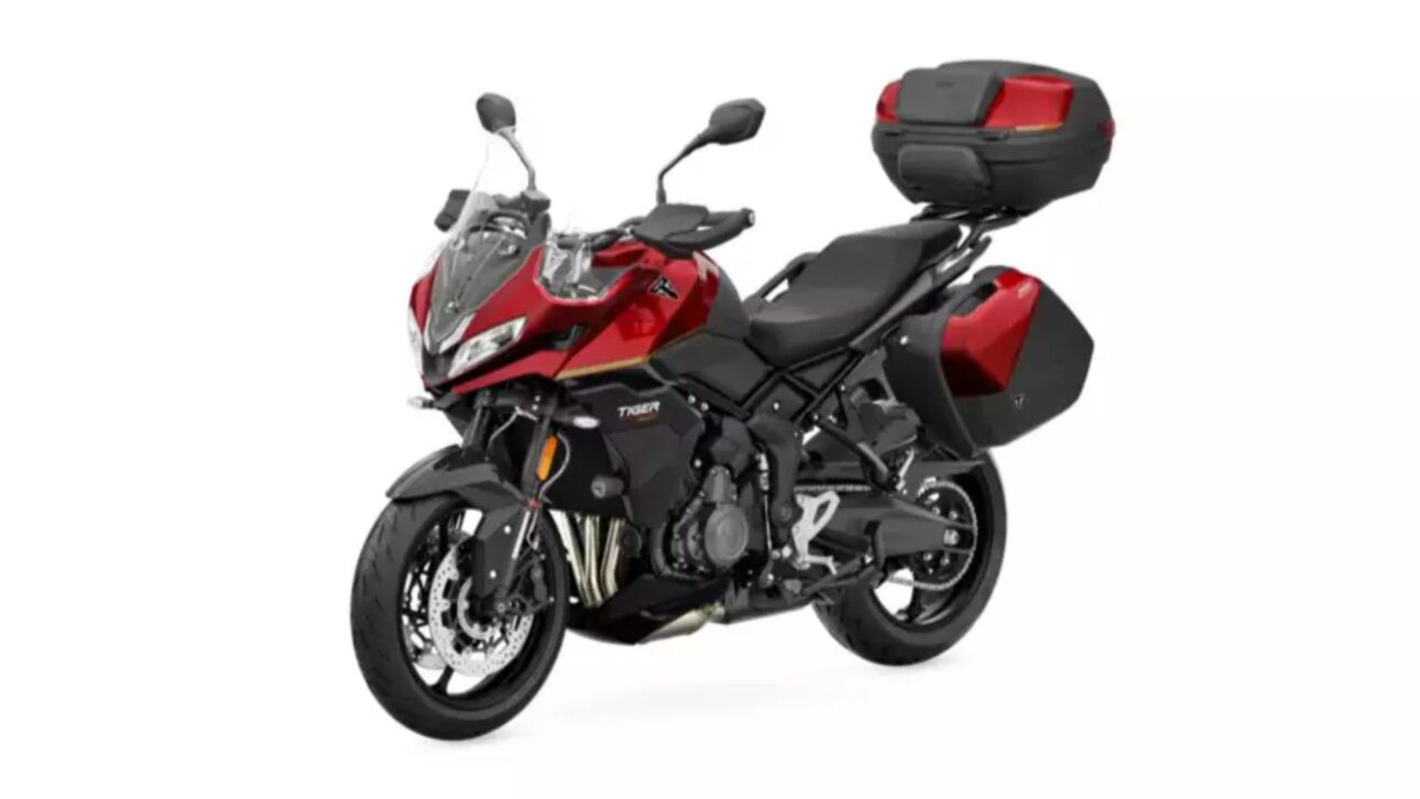 La nueva Triumph Tiger Sport 800 Tour 2026 trae 115 cv, paquete touring completo, conectividad y equipaje integrado para competir entre las sport-touring.