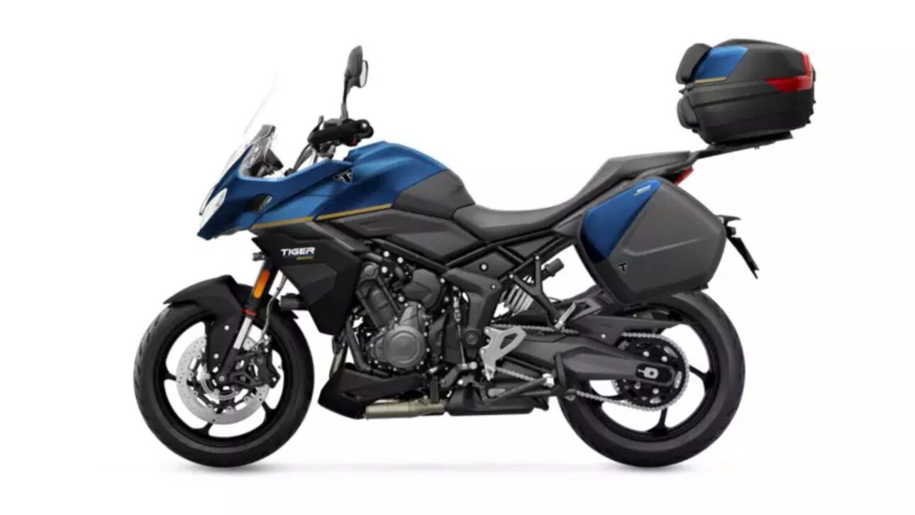 La nueva Triumph Tiger Sport 800 Tour 2026 trae 115 cv, paquete touring completo, conectividad y equipaje integrado para competir entre las sport-touring.