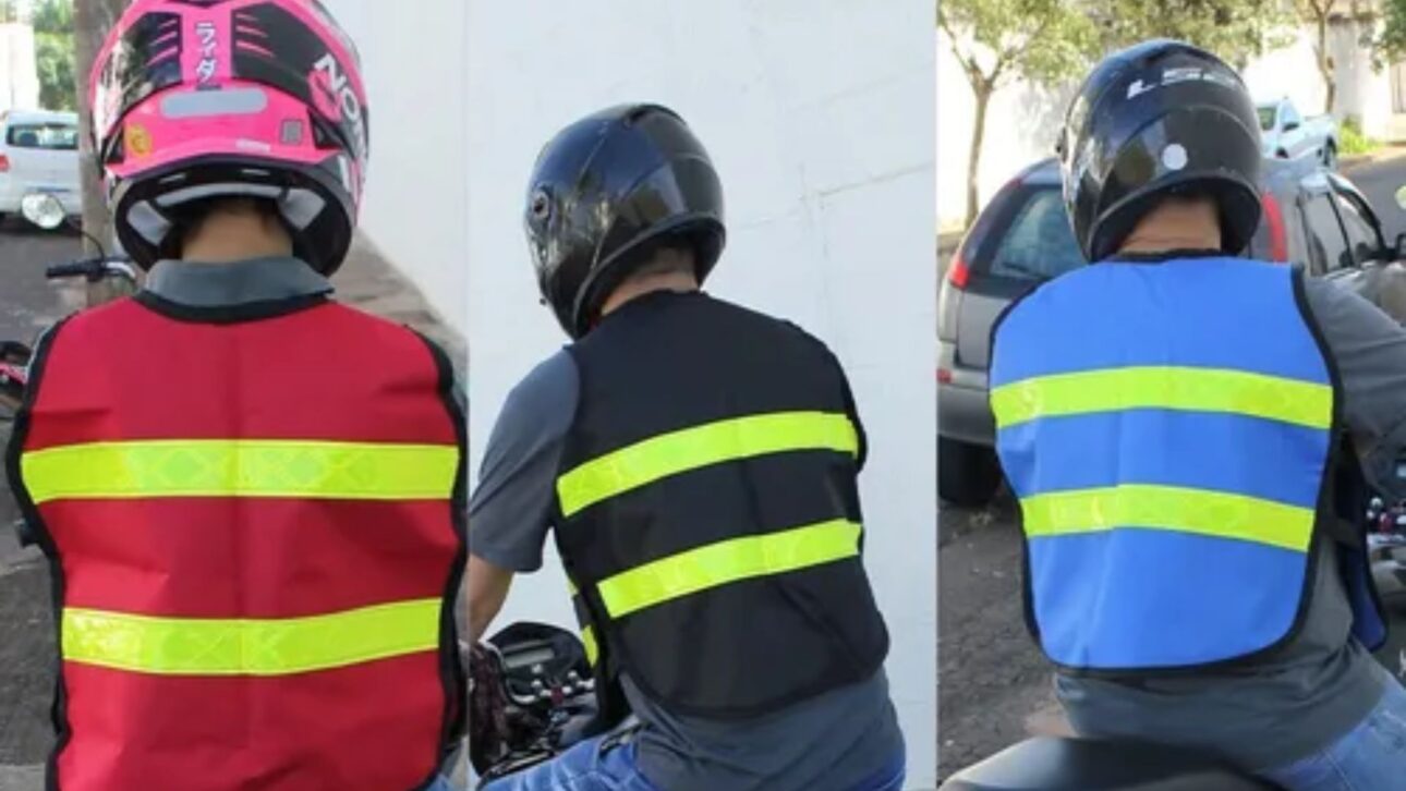 Exigencias de la Ley 12.009 para motoboys incluyen edad mínima, curso obligatorio y equipos de seguridad. Ve las reglas y los impactos en la profesión.