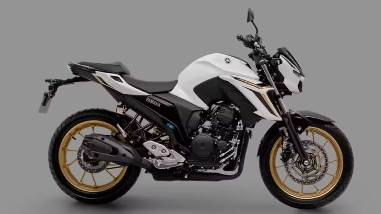 Fazer 250 2025 gana pantalla más grande, Bluetooth, full LED y ABS en las dos ruedas, reforzando tecnología y rendimiento en el segmento de 250 cc.