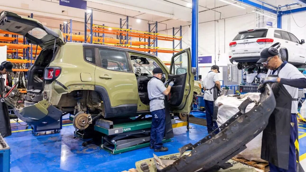 Stellantis desmonta 370 carros en 100 días en el 1º CDV de Brasil, reaprovecha materiales, vende piezas en línea y apunta a un mercado de hasta R$ 14 mil millones.
