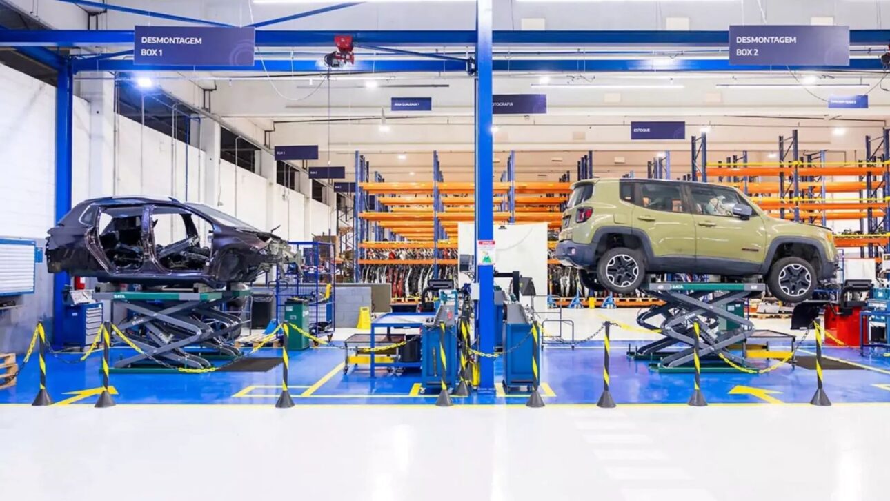 Stellantis desmonta 370 carros en 100 días en el 1º CDV de Brasil, reaprovecha materiales, vende piezas en línea y apunta a un mercado de hasta R$ 14 mil millones.