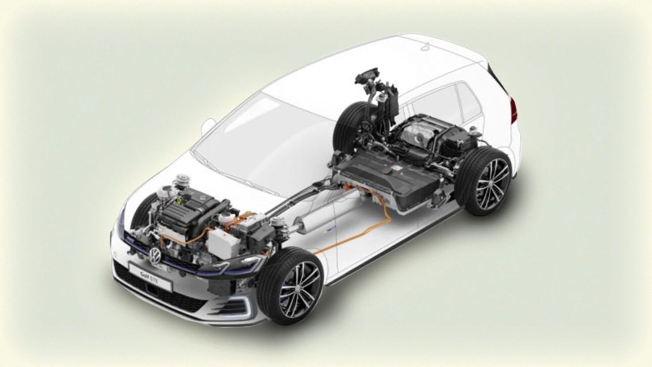 Físico alemán apunta que carros eléctricos son hasta seis veces más eficientes que motores a combustión y cuestiona el uso de combustibles sintéticos en la transición automotiva.