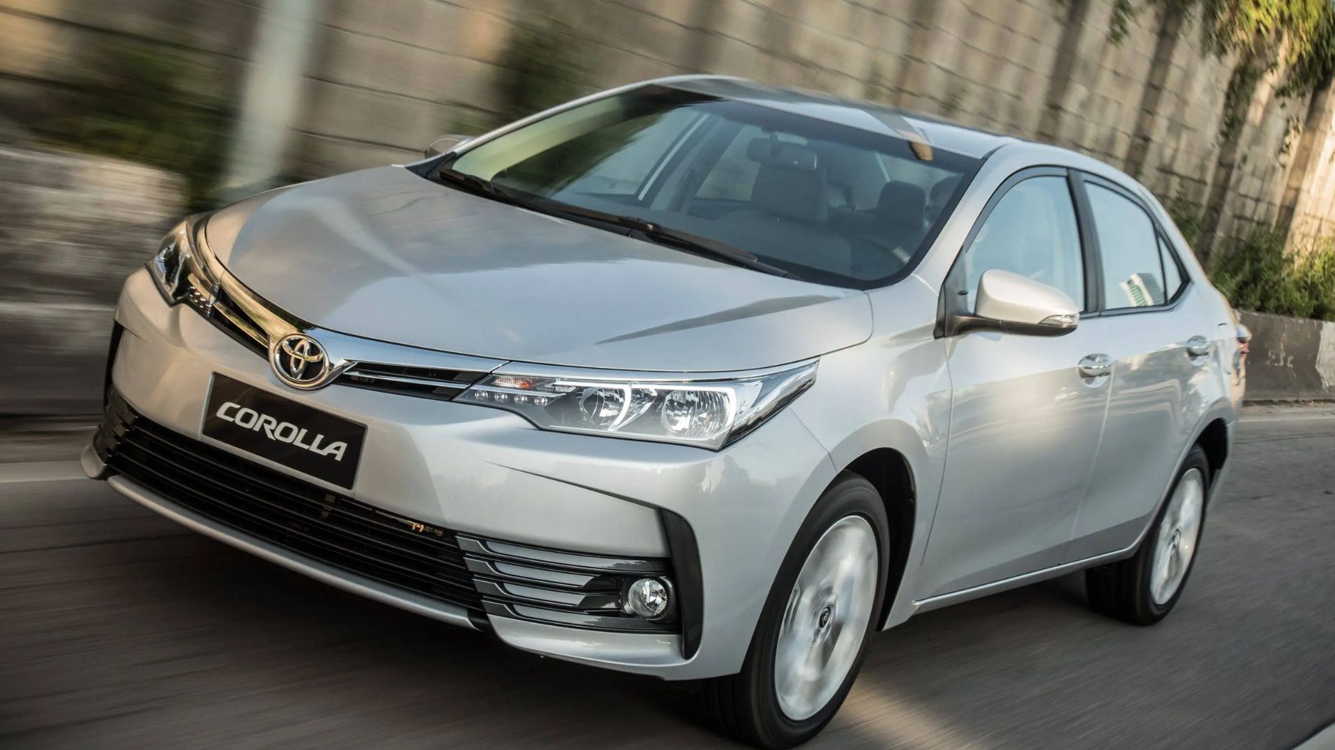 Carros criticados pelo visual surpreendem no mercado de usados ao manter alta procura, boa liquidez e manutenção simples no Brasil.