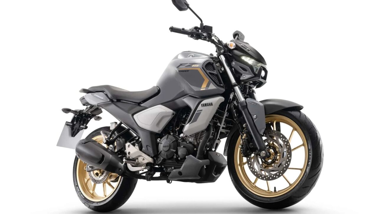 Yamaha Fazer FZ15 2026 llega por R$ 21.090 con motor 150 BlueFlex, ABS de serie, panel digital, Y-Connect y cuatro nuevas colores.
