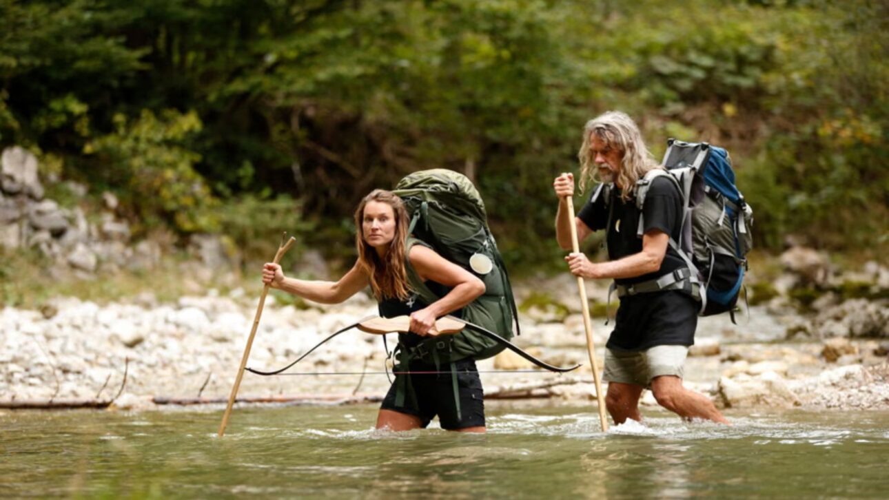 Mujer abandona la ciudad y vive años aislada na floresta da Nova Zelândia, sem eletricidade, dinheiro ou tecnologia, segundo reportagem do The Guardian.