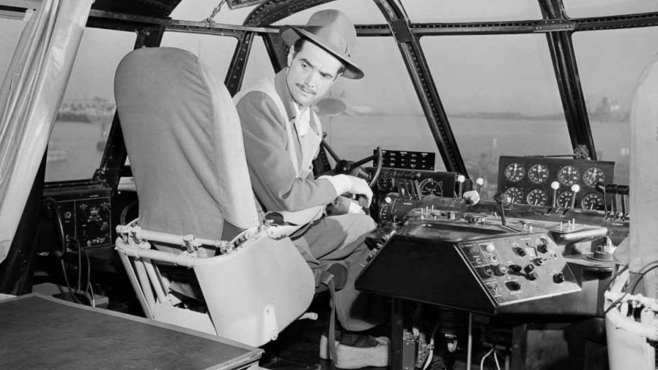 H4 Hércules, mayor avión de madera de la historia: Spruce Goose de Howard Hughes en la Segunda Guerra Mundial y el vuelo de 26 segundos.