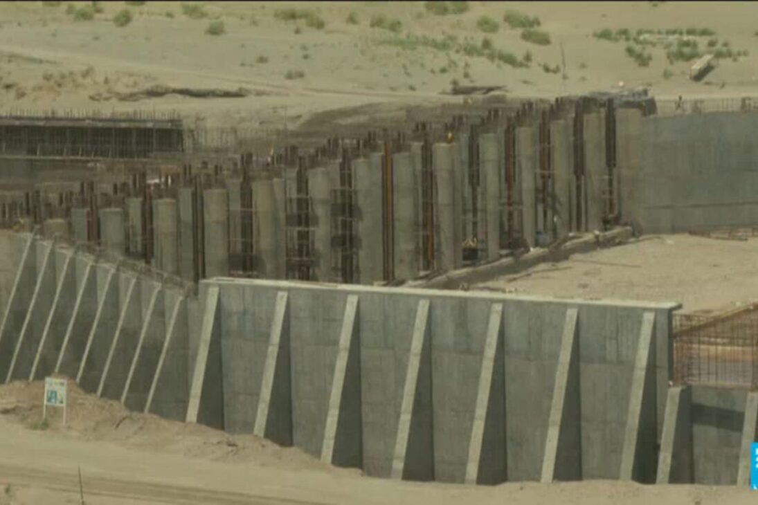 Talibán usa canal artificial, minería y acuerdos con China para intentar transformar el Afganistán pobre en plataforma de poder regional y dinero.