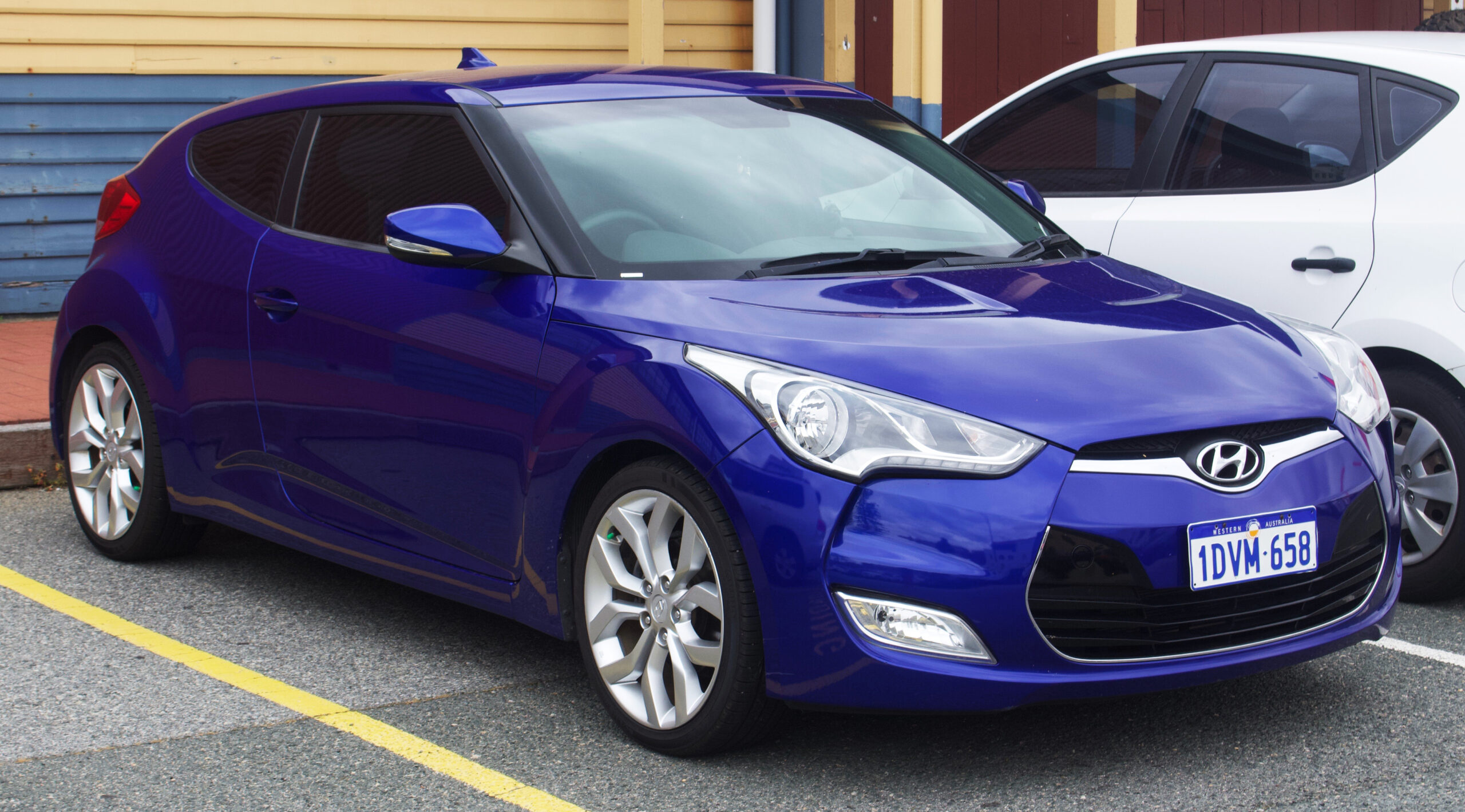 O renascimento do maior fracasso esportivo dos anos 2010: por que o Hyundai Veloster 1.6 de 128 cv, ignorado no passado, está se tornando um dos modelos mais procurados do segmento