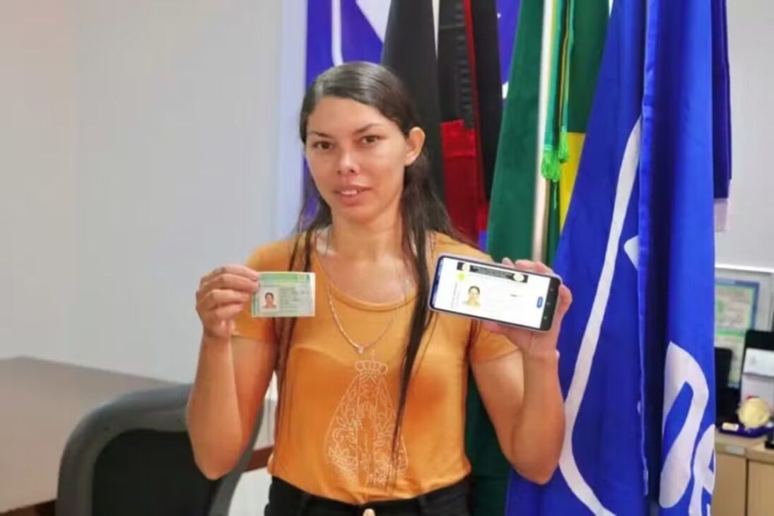 CNH de Brasil Inaugura Nuevo Modelo de la Carteira Nacional de Habilitação, con CNH Sin Autoescuela y Proceso Digital Más Barato para Quienes Van a Obtener la CNH.