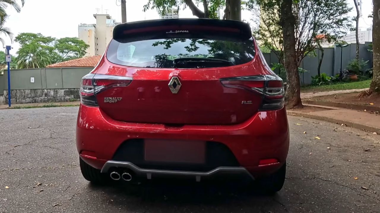 Renault Sandero RS 2022 muestra cómo el Renault Sandero se convirtió en hatch deportivo Renault, Sandero RS usado y coche deportivo usado deseado.