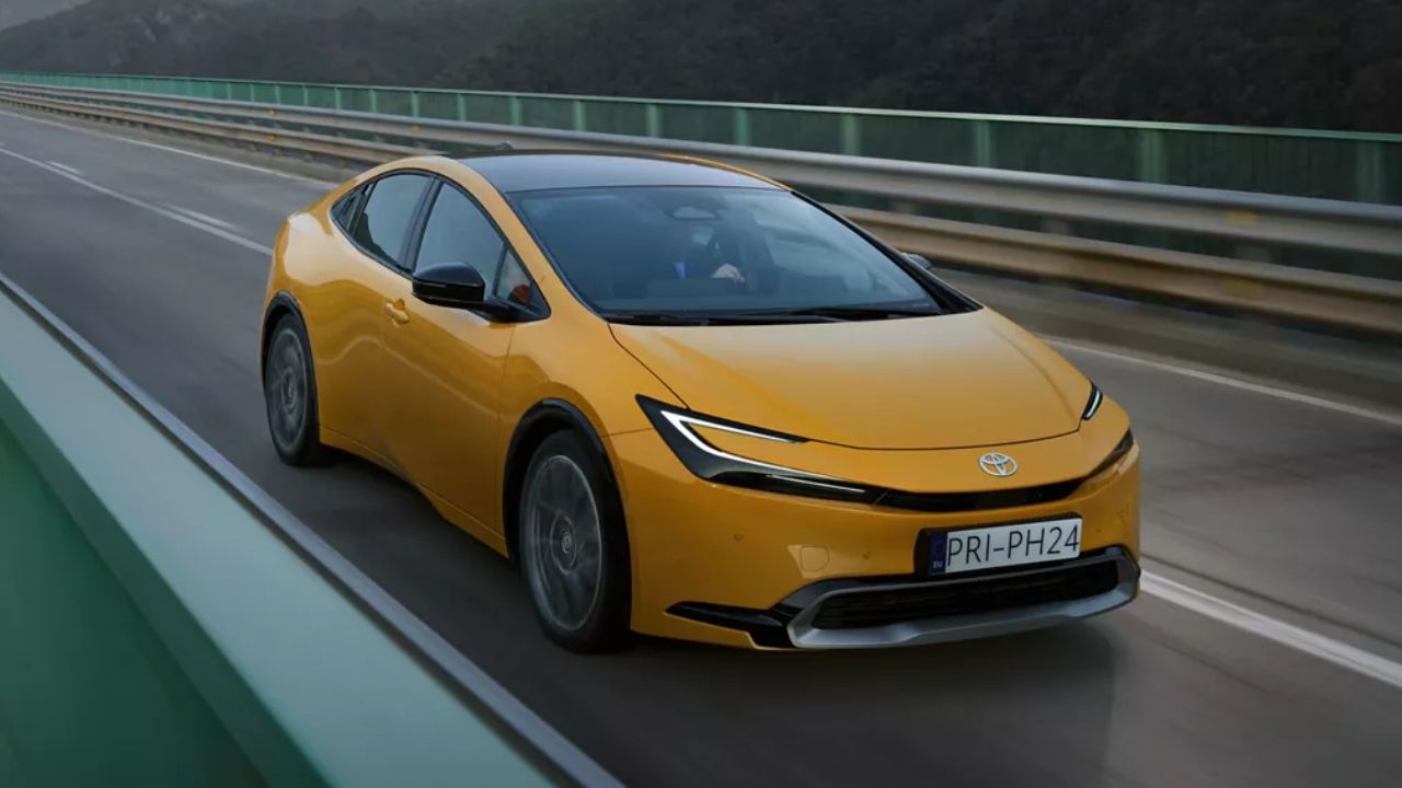 Algunos coches, antes vistos como feos o torpes, pasaron por transformaciones de generación y hoy son reconocidos por su estilo. Vea 5 modelos que dieron la vuelta por arriba.