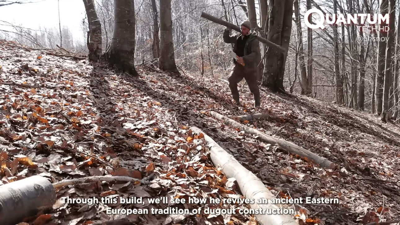 Hombre excava solo una cabaña subterránea en medio del bosque, construye paredes de barro, fogón de piedra y techo cubierto de tierra usando solo técnicas ancestrales