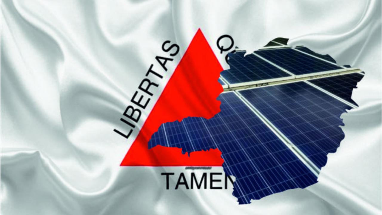 A expansão da energia solar em Minas Gerais caiu 58% em 2025. Estado segue como destaque nacional, mas retomada do crescimento depende da atração de datacenters e projetos de hidrogênio verde.