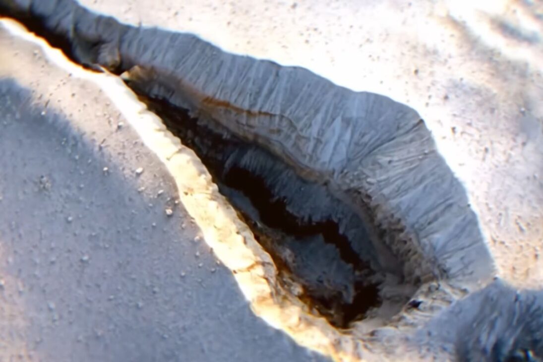 Ve 10 Fisuras En La Tierra Visibles Desde El Espacio: Cicatrices Colosales, Fallas Tectónicas Y Sistema De Rift Que Explican Un Planeta En Constante Movimiento.