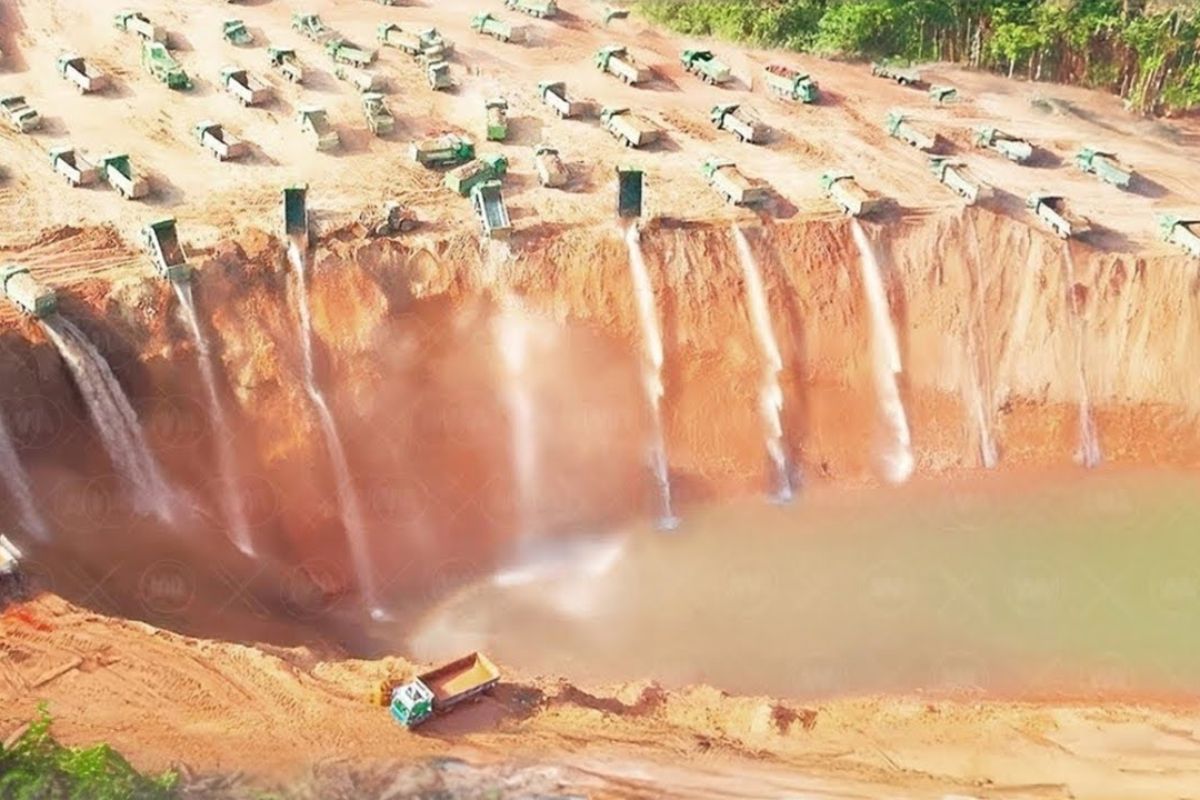 China planejou o Canal da Nicarágua como alternativa ao Canal do Panamá, cruzando o Lago Nicarágua em um projeto da China que dividiu opiniões globais.