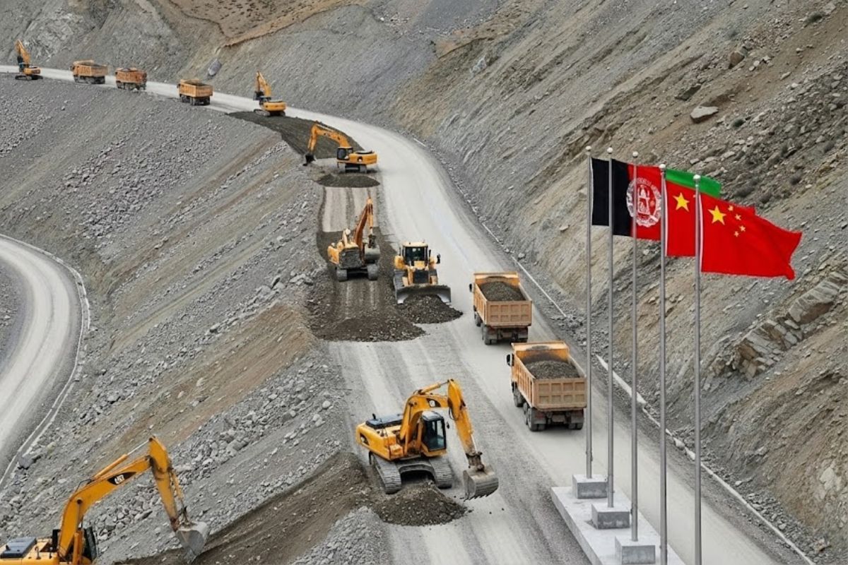 Estrada no Wakhan liga Afeganistão à China, acelera comércio regional, atrai investimentos e reforça segurança fronteiriça após décadas de isolamento.