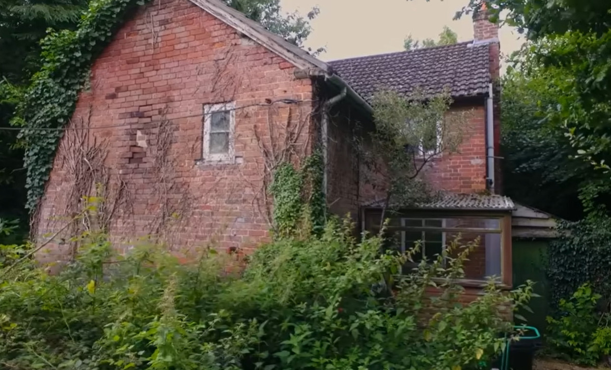 Casa abandonada, Reforma
