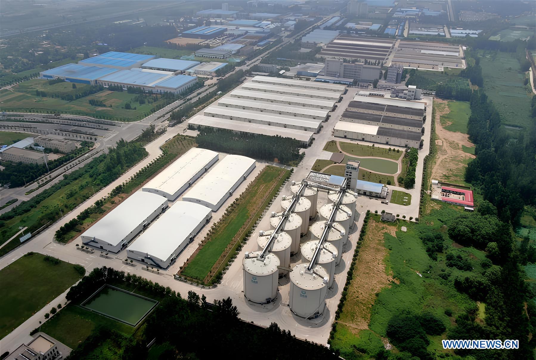 Com silos que ultrapassam 50 metros de altura, capacidade para dezenas de milhões de toneladas e controle climático automatizado, este país ergueu o maior sistema de armazenamento de grãos já construído pela humanidade