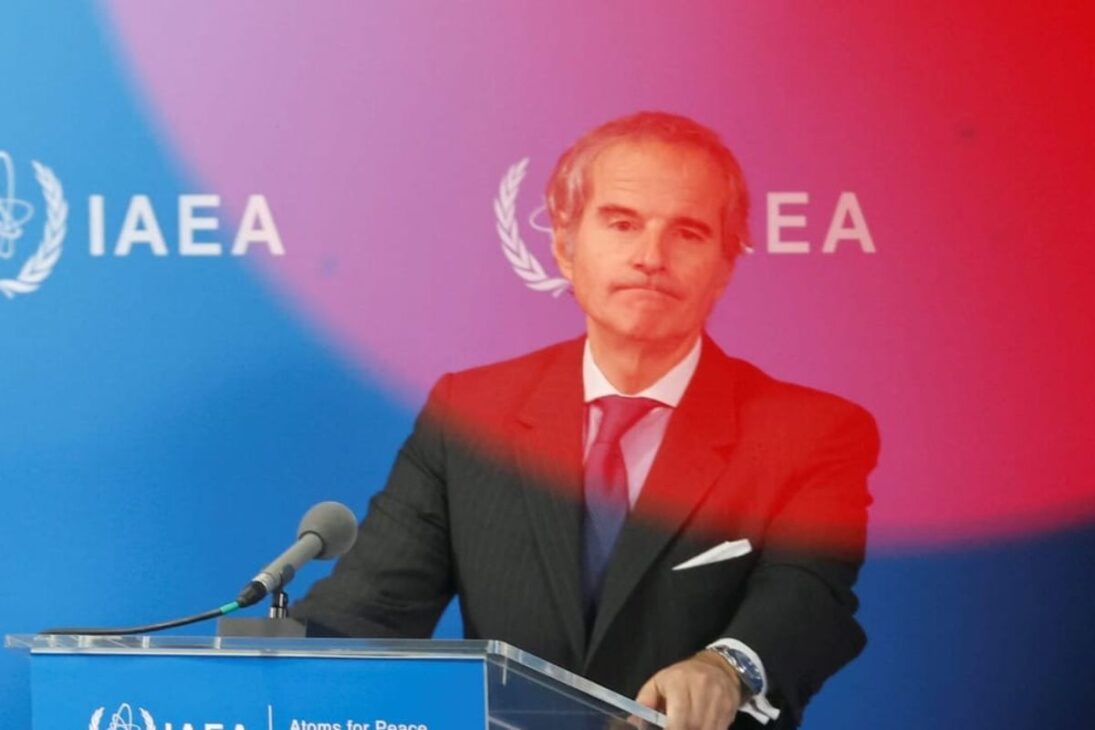 Petróleo en China: demanda se detiene, AIE señala impacto de eléctricos y tren de alta velocidad, con 400 mil barriles/día menos.