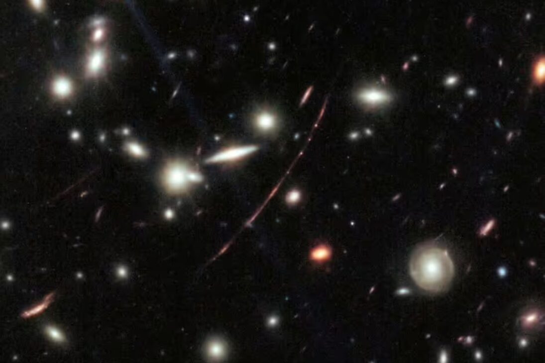 Científico de Harvard dice saber dónde está el Cielo al usar Horizonte Cósmico, Big Bang y Biblia para explicar regiones inalcanzables del universo en expansión