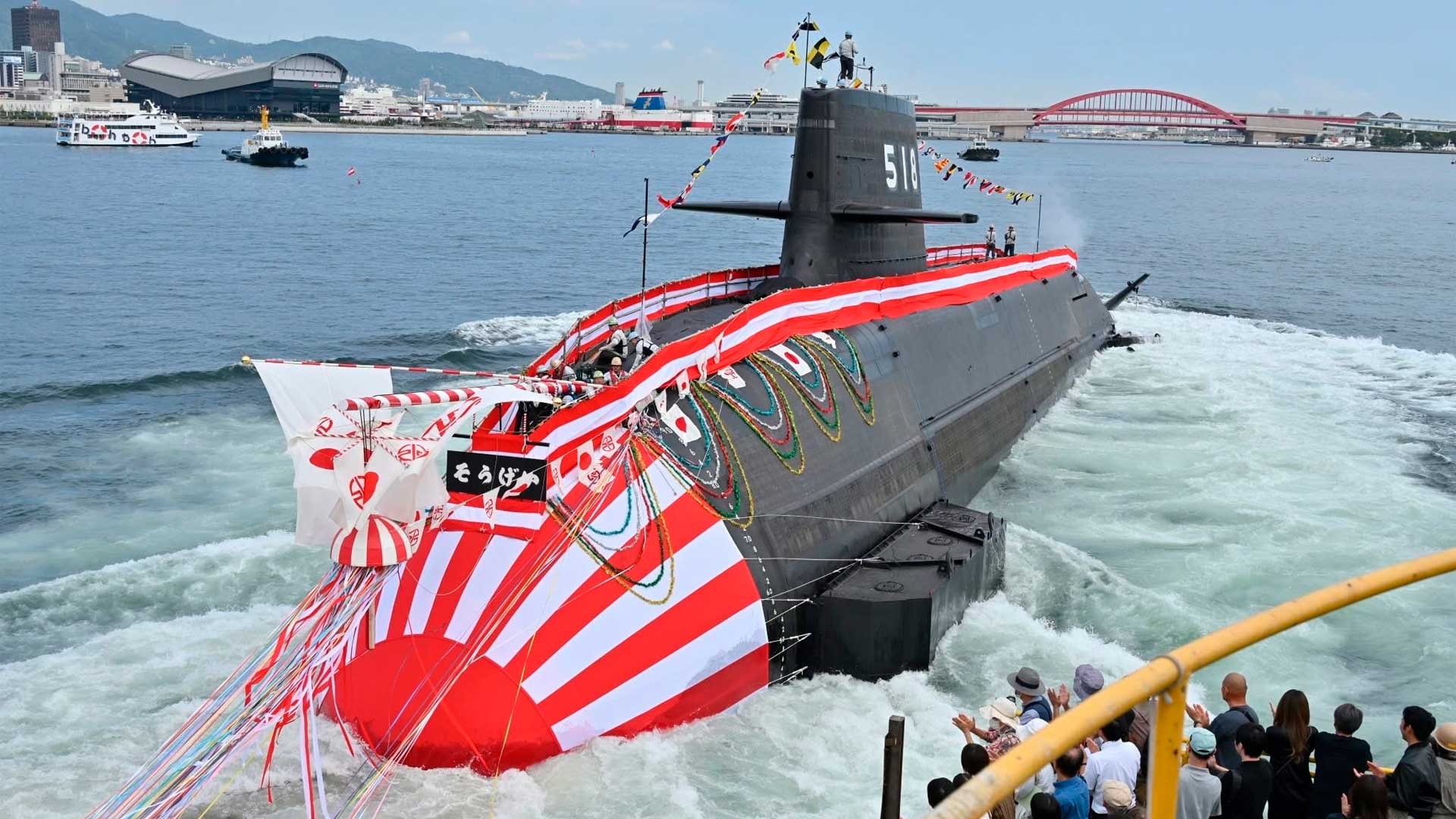Com 84 m de comprimento e 3.000 toneladas, JS Sōgei da Kawasaki é lançado em Kobe e aposta em baterias de íon-lítio para ficar mais tempo submerso e muito mais silencioso