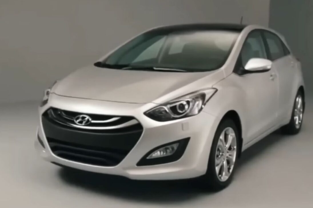 En el mercado de usados, descubre coches de lujo, coches usados, coches V6 y sedán premium que ofrecen un rendimiento y confort muy por encima de lo que cuesta.