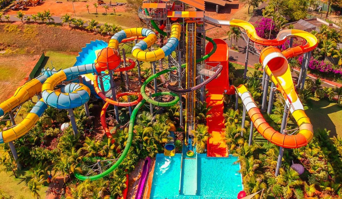El Parque Acuático de Olímpia Supera a Disney y Entra en el Top 5 Mundial, Según el Ranking de la TEA, Reforzando a Brasil en el Turismo Global. (Imagen: Reproducción/OlimpiaResorts)