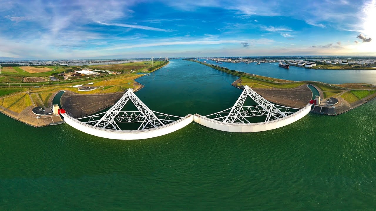 A barreira automática da Holanda foi construída para proteger Rotterdam, tem portões de 210 metros, fecha sozinha diante de tempestades e é considerada uma das maiores estruturas móveis do mundo