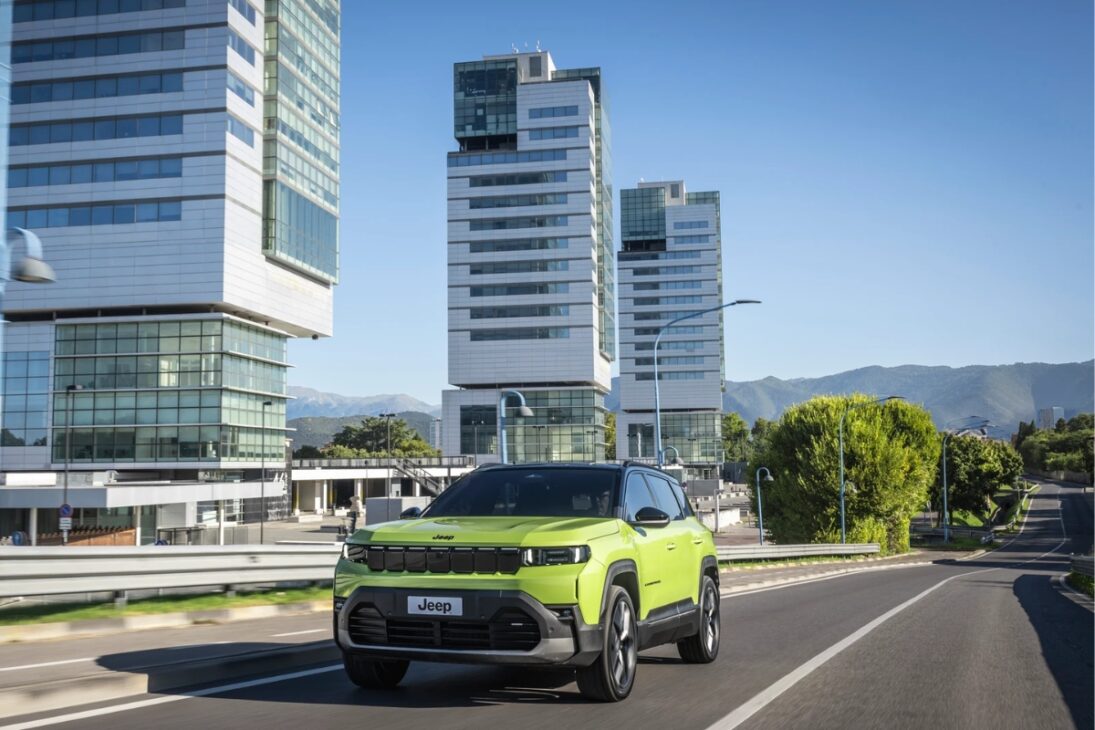 Jeep Lanza Nuevo Compass Más Grande, Más Cómodo Y Eficiente Con Versiones Híbridas Y Eléctricas De Hasta 375 CV