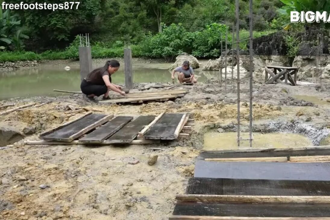 Dos hermanas abandonan la ciudad y muestran cómo una casa puede surgir en medio del bosque, detallando cada etapa de la construcción, del concreto al techo, en un proyecto manual, aislado y totalmente funcional en solo 30 días.

