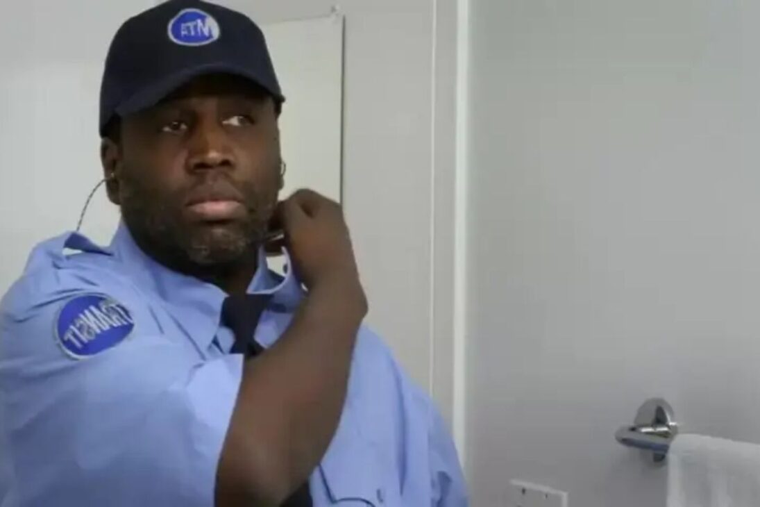 el metro de Nueva York tuvo a Darius McCollum circulando como operador en la MTA, pero la prisión expuso la impostura; después de décadas y un caso de 2012, aguarda juicio con riesgo de 15 años.