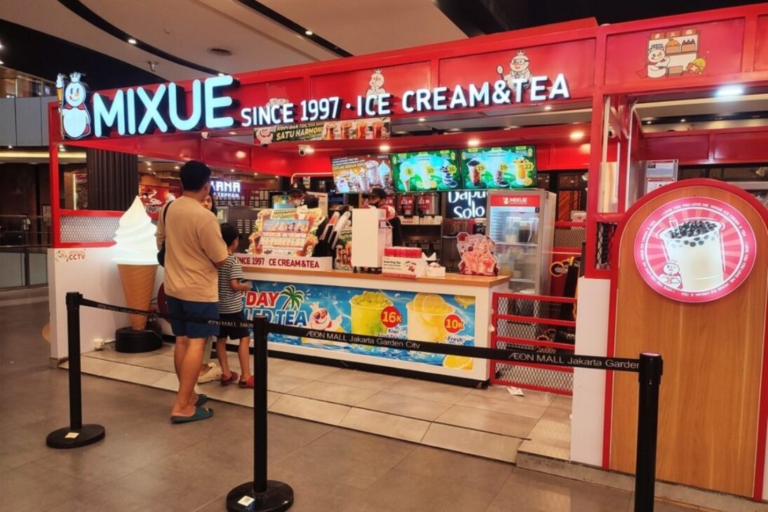 fast-food china Mixue llega al Shopping Cidade São Paulo con franquicias y precios bajos, plan de expansión y meta de empleos hasta 2030.
