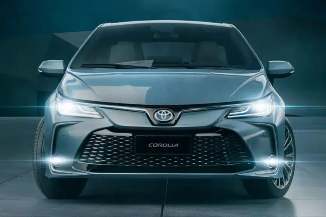 Fin del Corolla a gasolina en Japón: Corolla híbrido 2025 adopta motorización híbrida para reducir emisiones. Entiende lo que cambia en Japón.