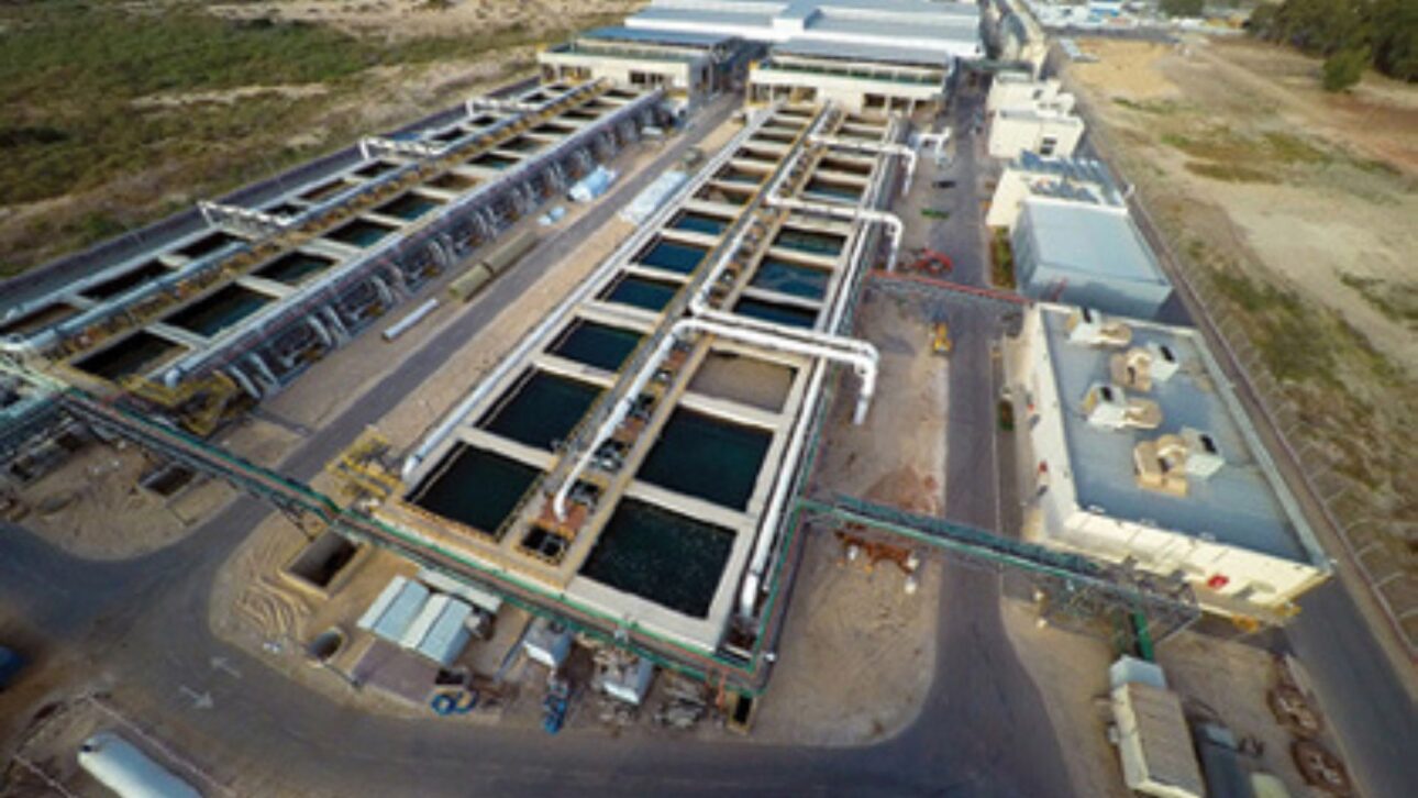 El Sistema Hídrico de Israel Lleva Agua al Desierto con Acueducto de 130 km y Desalinización del Mediterráneo, Cambiando el Abastecimiento.