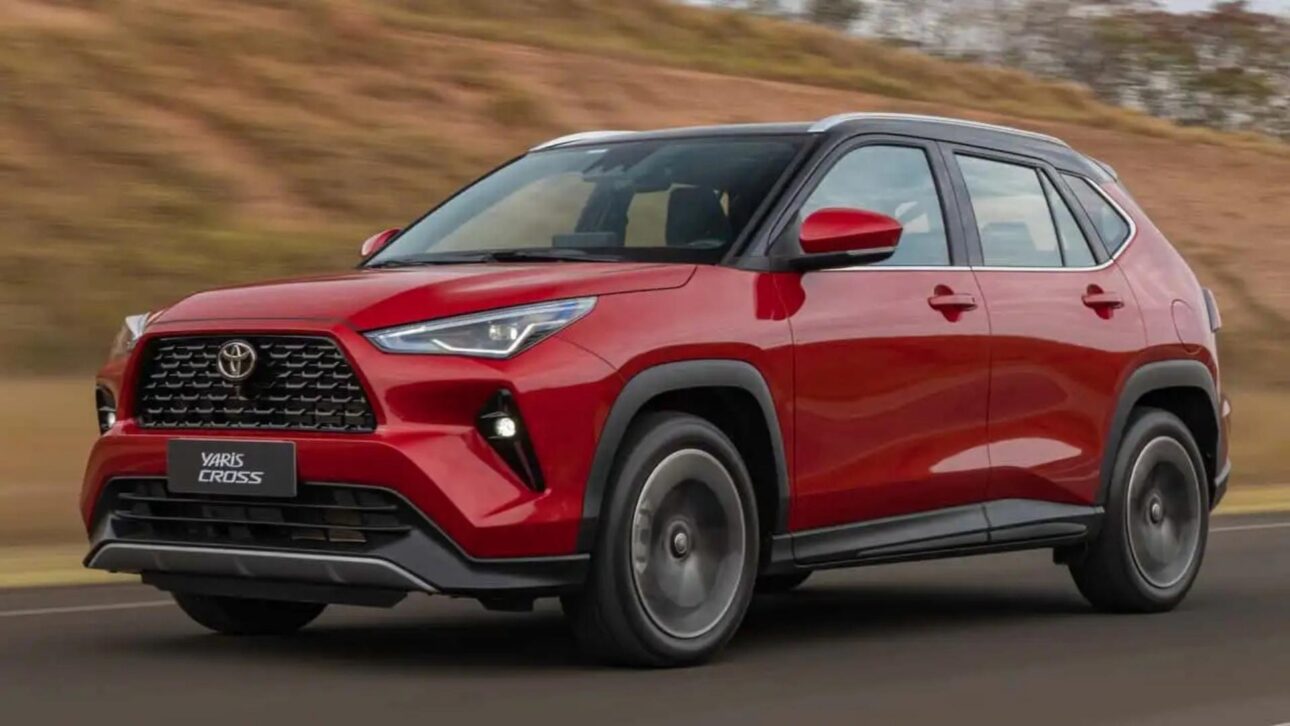Toyota Yaris Cross 2026 tiene fecha para llegar a las tiendas, versiones híbridas y aspiradas, consumo de hasta 17.9 km/l y garantía extendida de hasta 10 años.