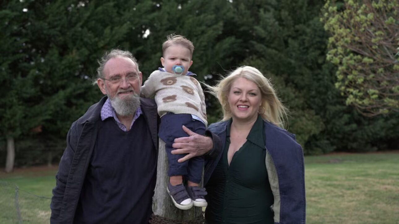 Hombre vivió aislado por años en el bosque de Australia, sobrevivió en la selva y reapareció para convertirse en doctor y profesor universitario.