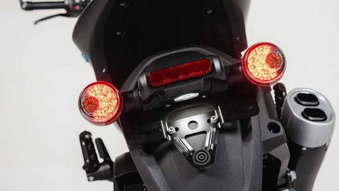 Shineray SBM 600C 2026 llega a Brasil con motor 554 cc, 56,1 cv, ABS, transmisión por correia y precio fijo de R$ 37.990 en el segmento cruiser.