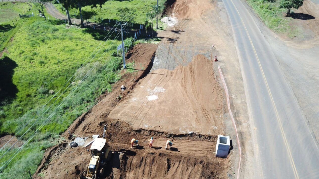 Rodovia PRC-466 avanza con pavimento rígido de concreto, nueva puente, viaductos modernos y inversión millonaria en el Centro-Sur de Paraná.