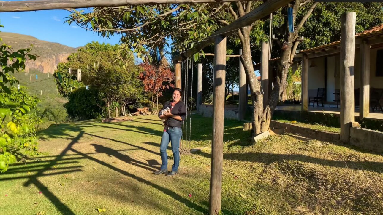 Proyecto en Capitólio transforma área familiar en el Fecho da Serra en hospedaje rural, naturaleza preservada y experiencia de roza.